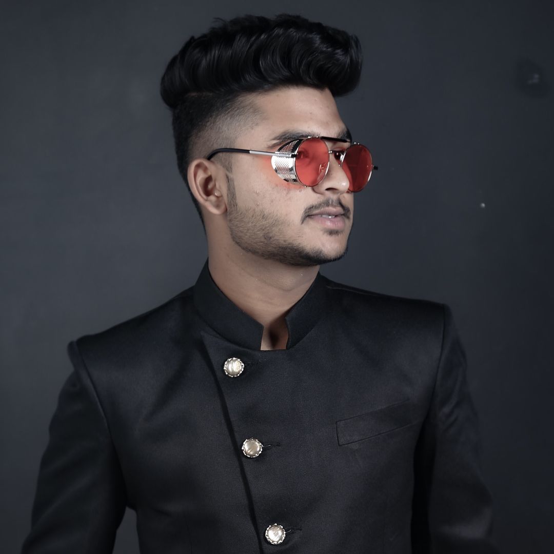 Sheku dhawan 99
