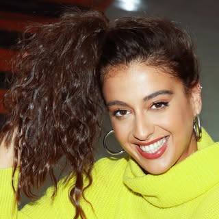 Shirli Levi • שירלי לוי