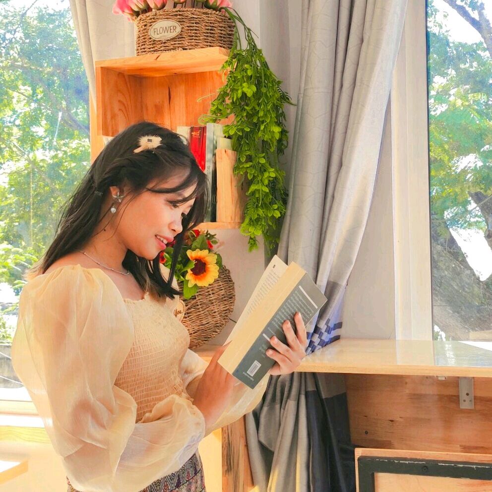 Shwe Sin Oo🤗😇(MAGWAY THU)