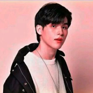 ☁️sky wongravee☁️