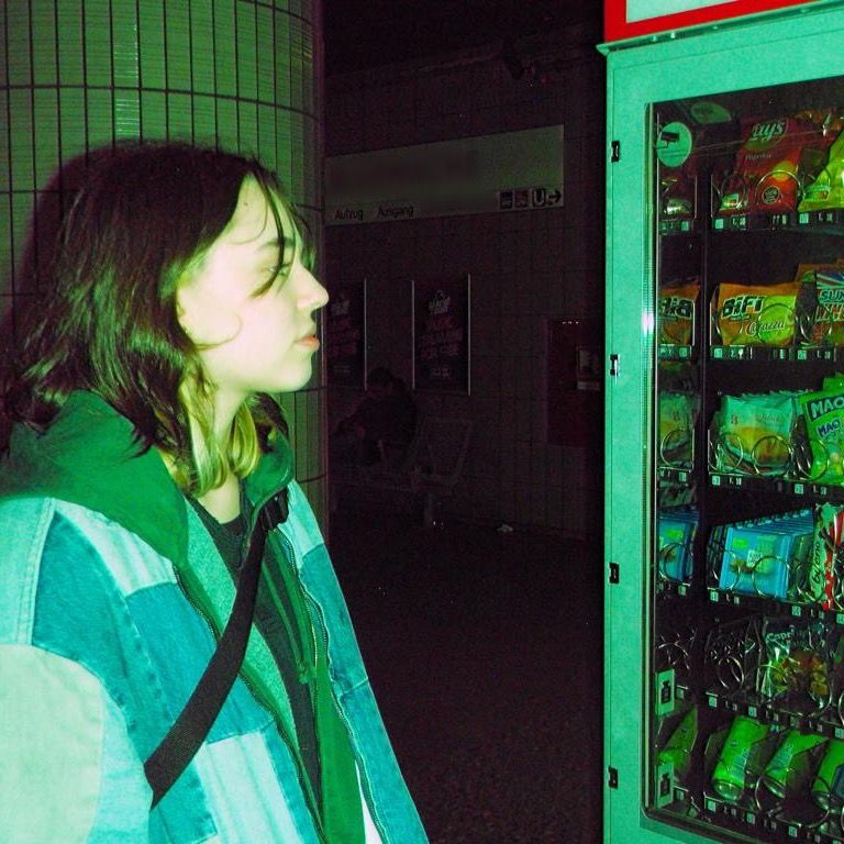 lydia ੈ✩‧₊˚