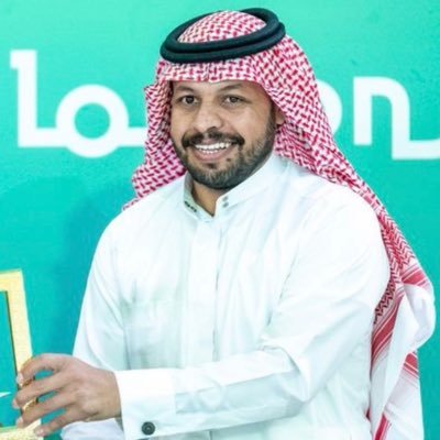 خلف مذيخر