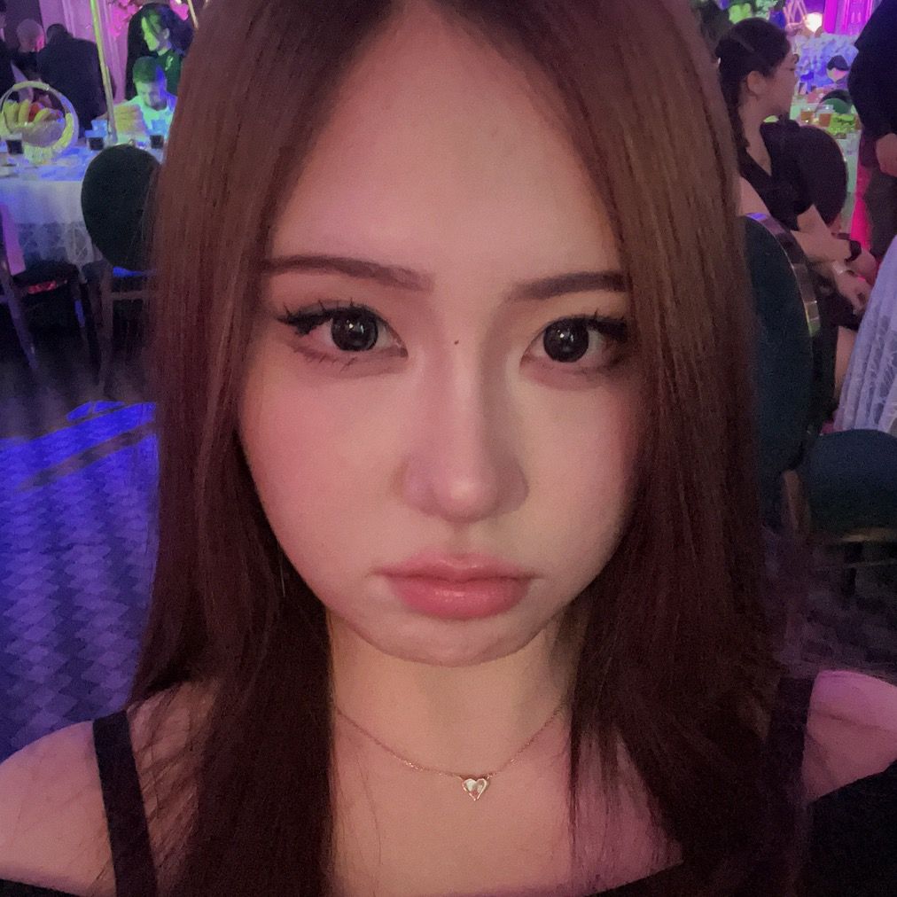 suzy 💋