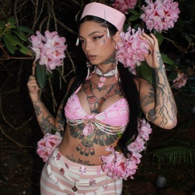 TAYLOR WHITE