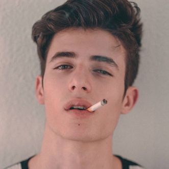 Tess.693