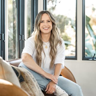 CARLY  ZANONI • Color & Placement Expert For Hairstylists