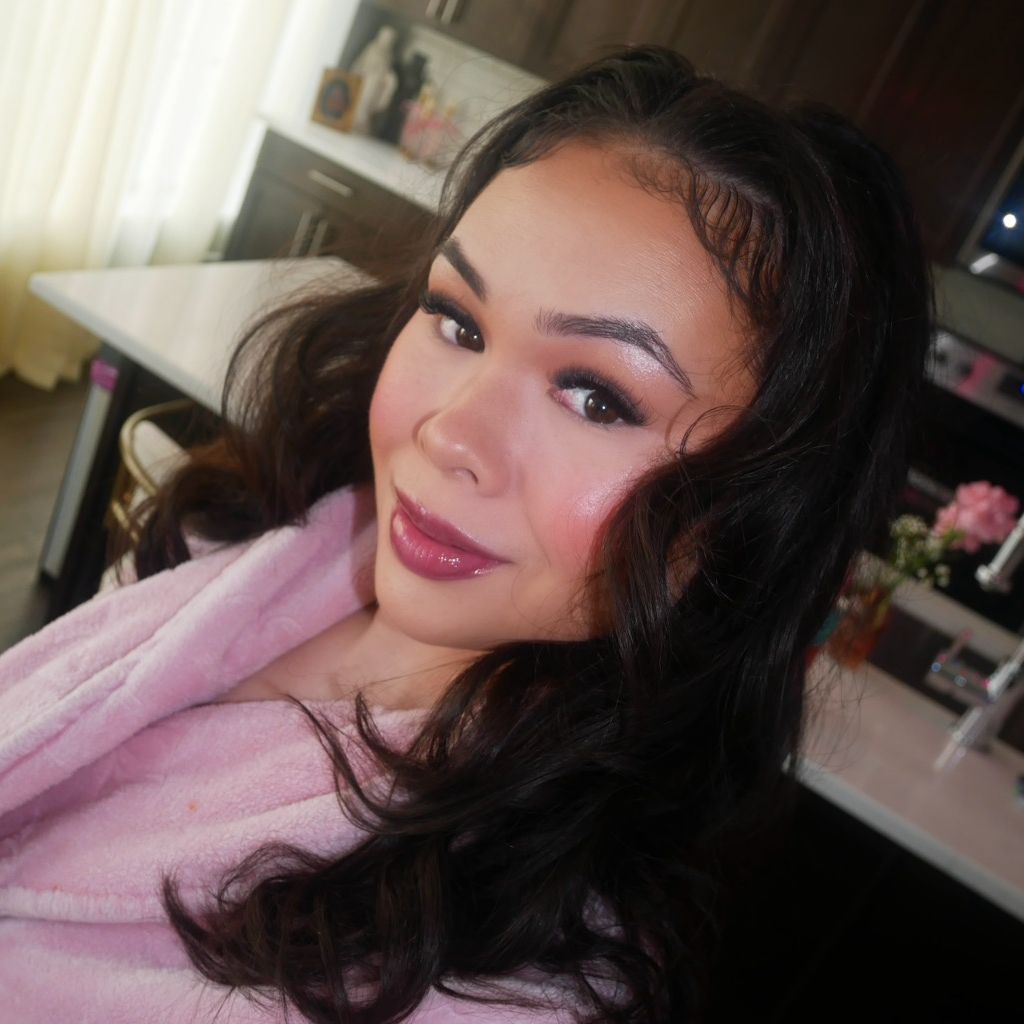 Bella Nguyen