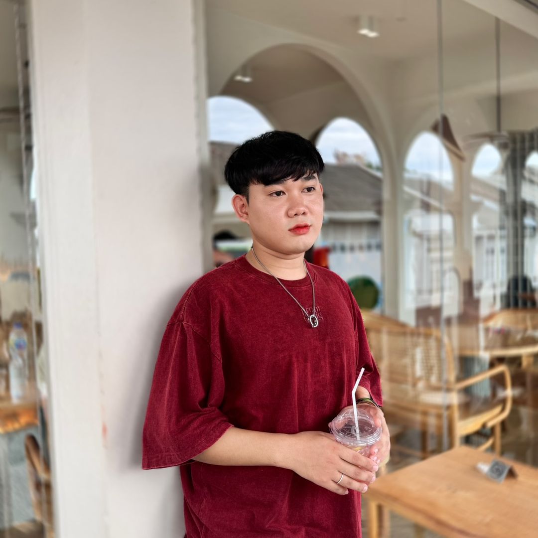 Aye Chan (သားငယ်)