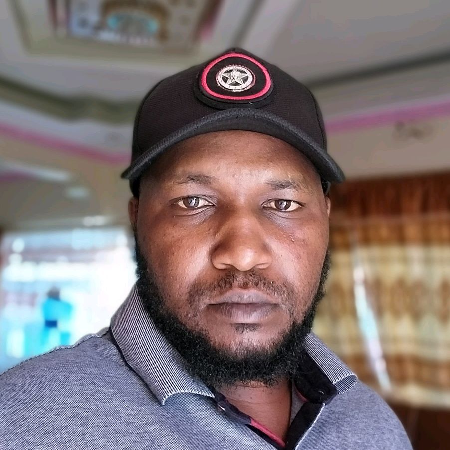 Titus Muguna🇰🇪🇺🇸