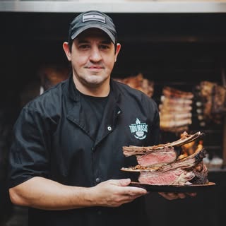 Todo Brasas - Pablo Antoyan