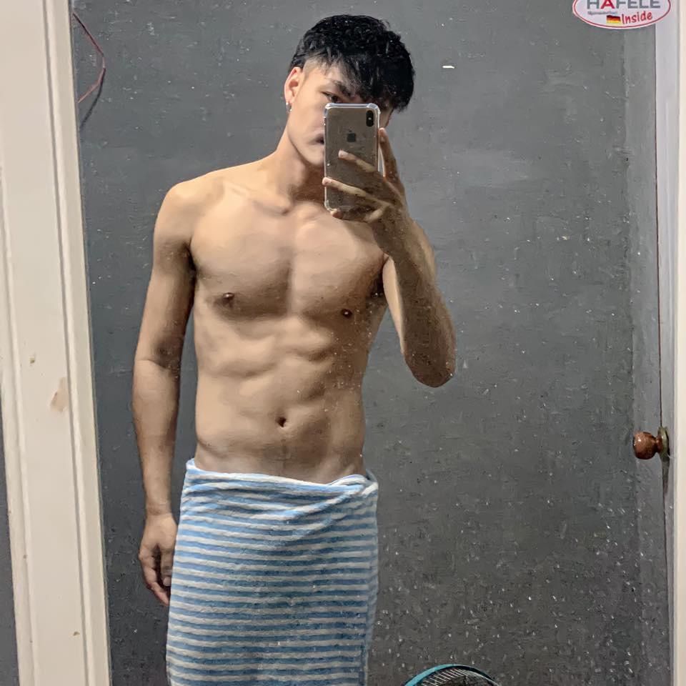 เสื้อสไตล์มินิมอบ by JP shop