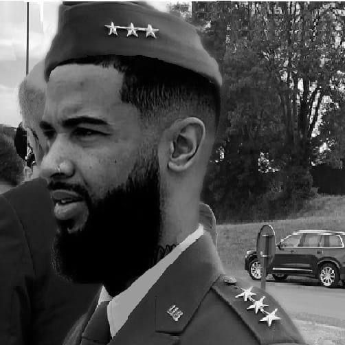 Lightskin General 🐐