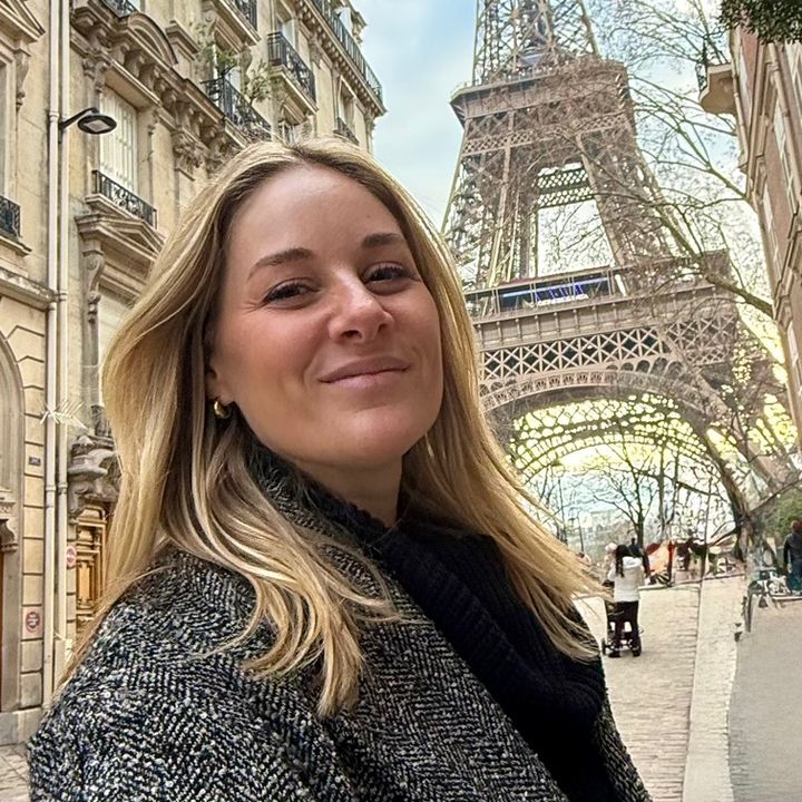 Megan | Traveling Berri 🍓