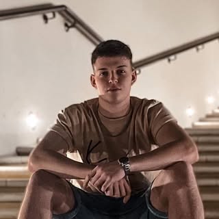 Travis Marcos Jackson Flores