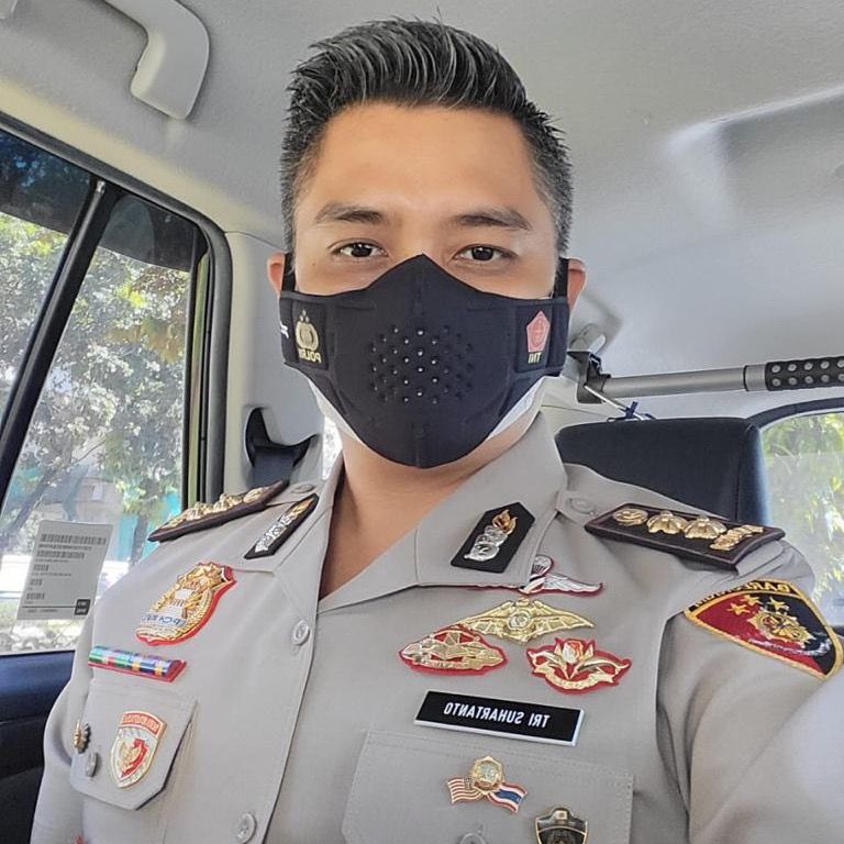 Dr.Tri Suhartanto.SH.MH.MSi