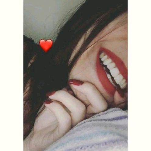 أم لـــــسانُ😜