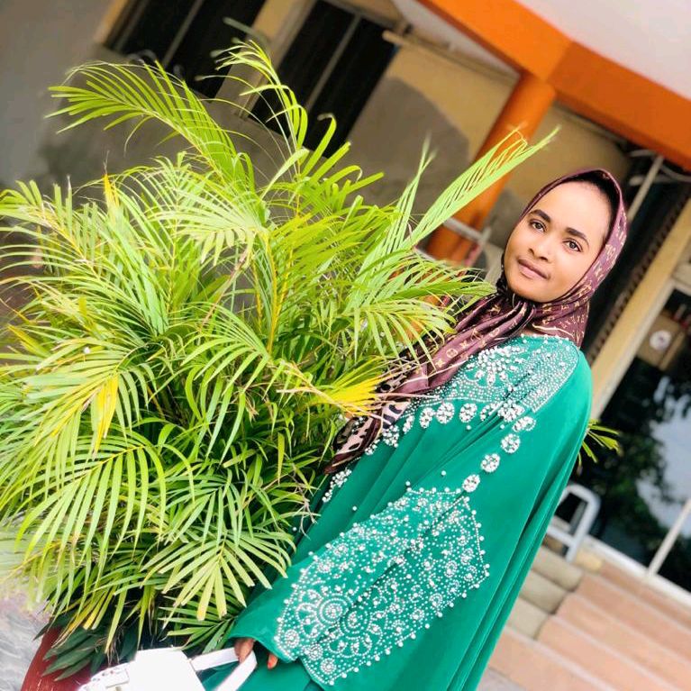 ummee90