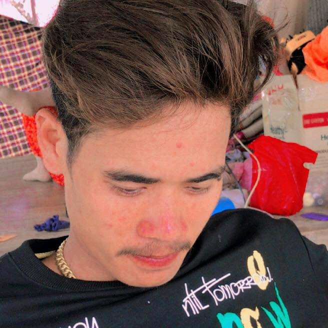 🇰🇭ប្រុស➕ហ៊ូ