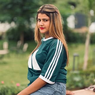 💗VANSHIKARANI HAPUR ❣︎★