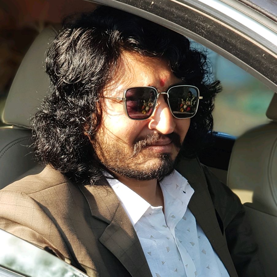 Vinay Nayak Official