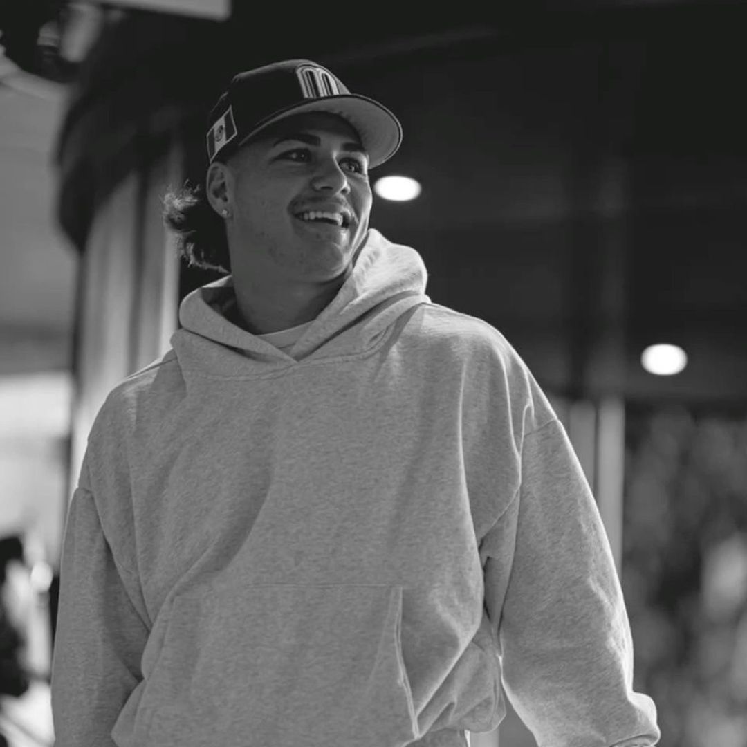 𝑅𝐸𝐸𝐶𝐸 𝑊𝐴𝐿𝑆𝐻