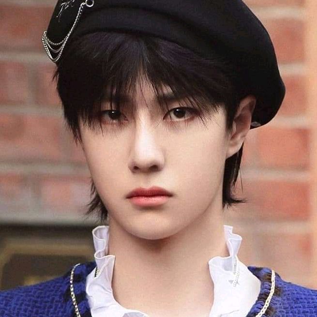 จ้าวลู่ซีอ rosy