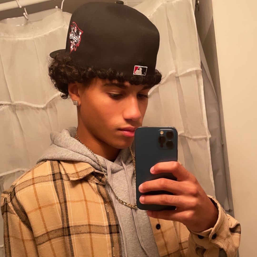Noah Ray