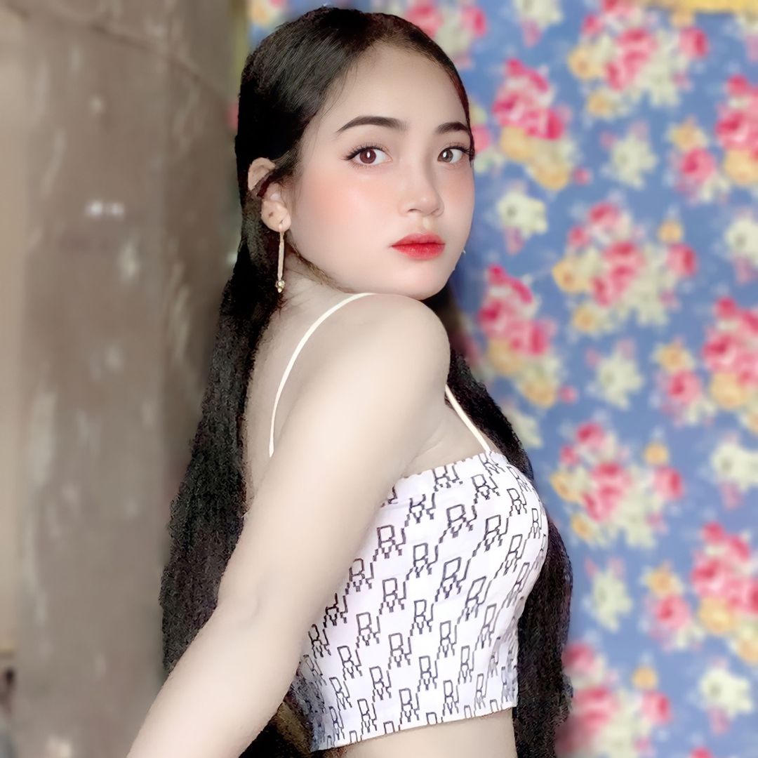 Fb កញ្ញា ជូរអែម