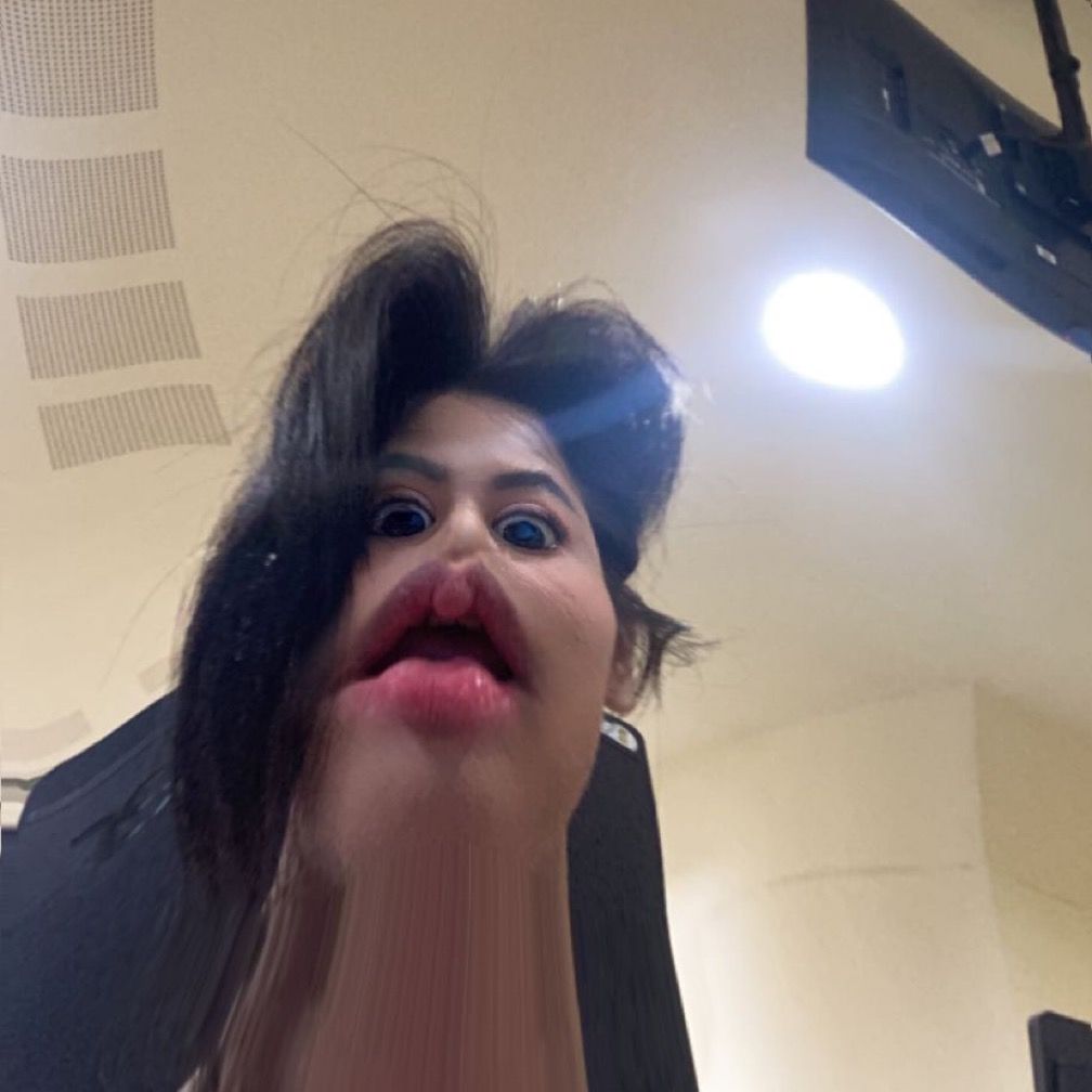 Wi🏳️‍🌈👩‍❤️‍💋‍👩