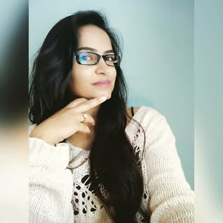 Swati Pandey | OneStroke Flower painting