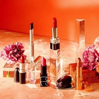 YOUR WOMEN'S MAGAZINE