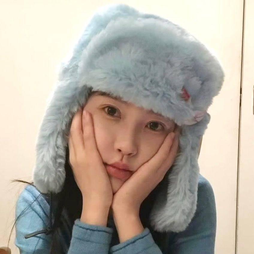 𓆡 อวี๋ซูซิน ✮ Esther Yu