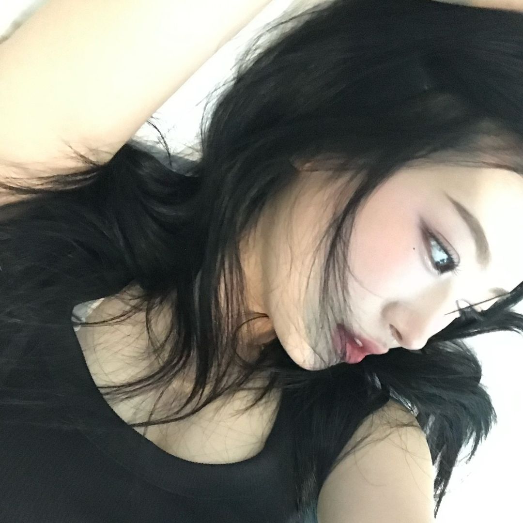 이윤진