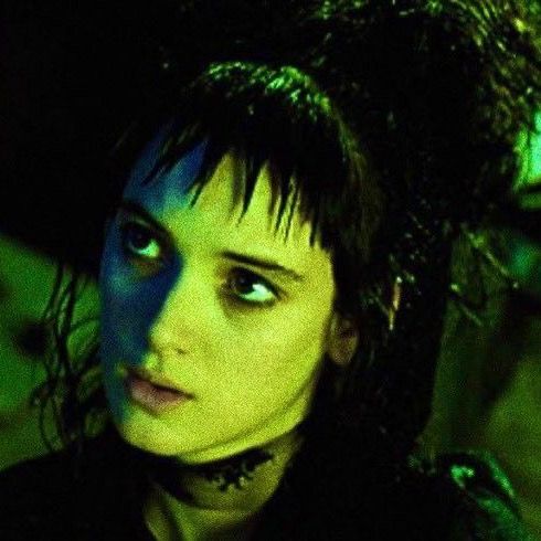♱ 🎃𝔴𝔬𝔬𝔫𝔦𝔢¡!🦇