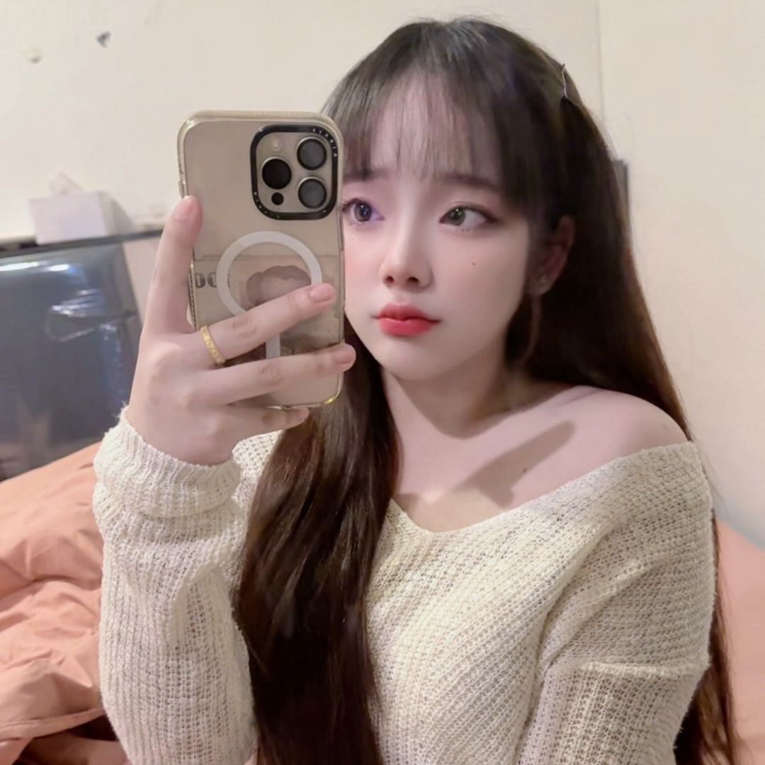 yanisa :(