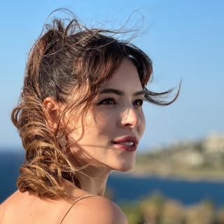 Yıldız Çağrı Atiksoy 💫