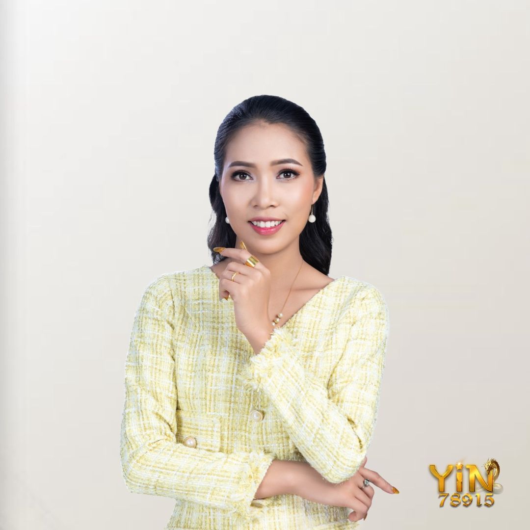 ဆရာမယဉ်ထက်အိမ့်(လပ်ကီးဖုန်း)