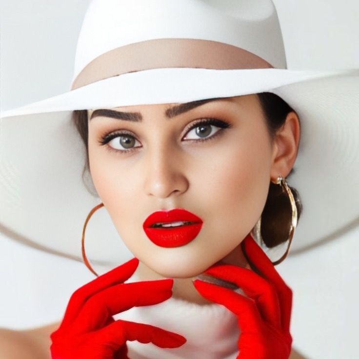 Inès 👑🐺🇹🇷🇳🇱🇩🇿💕