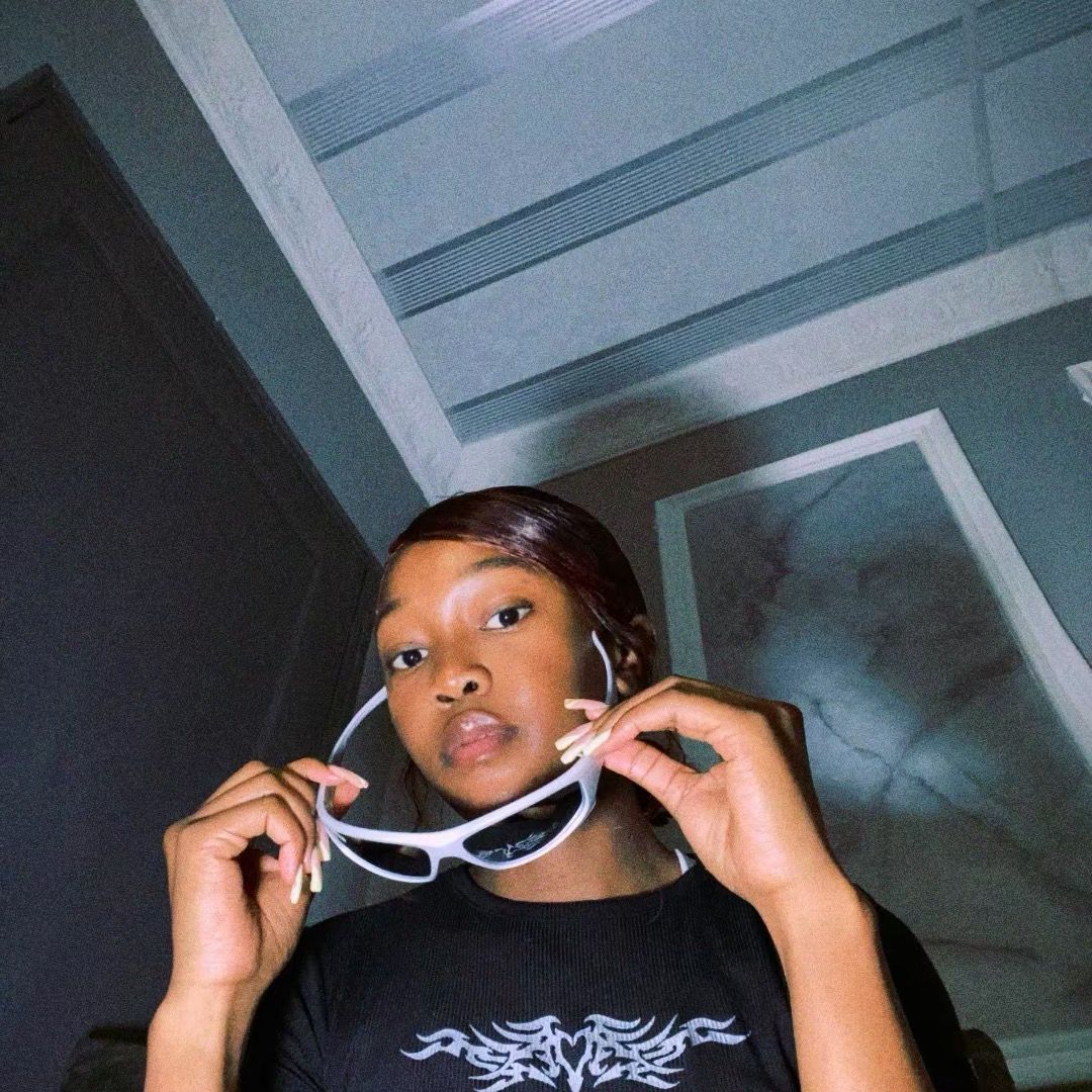 Yourchildcallsmetsitsi