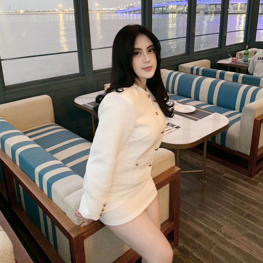 Yulia Dharyan
