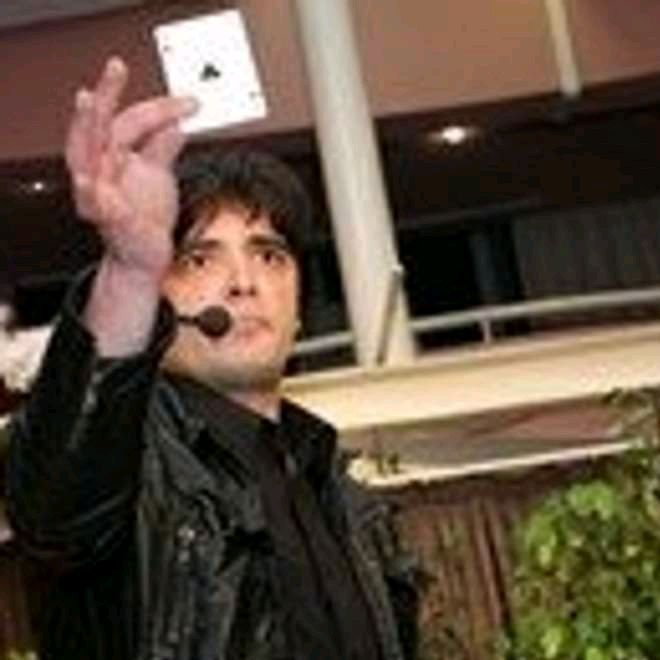 Zacarias R Ferreira.